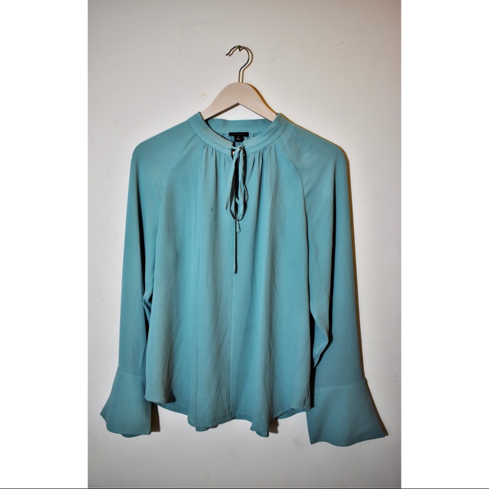 Ann Taylor Green Long Sleeve Blouse